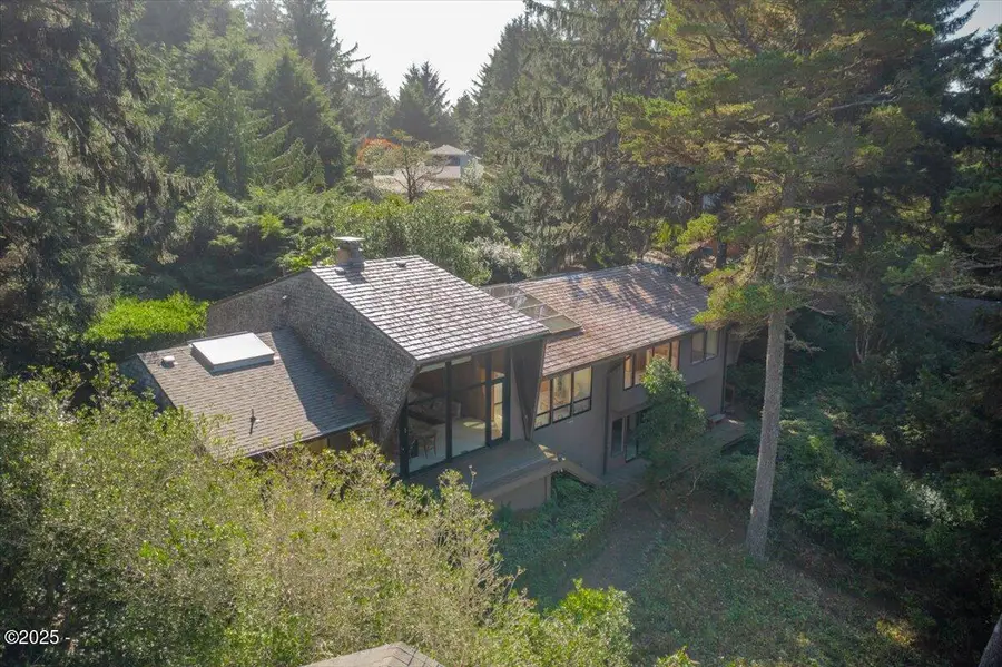 110 Ridge Crest, Gleneden Beach, OR 97388 - Image #2