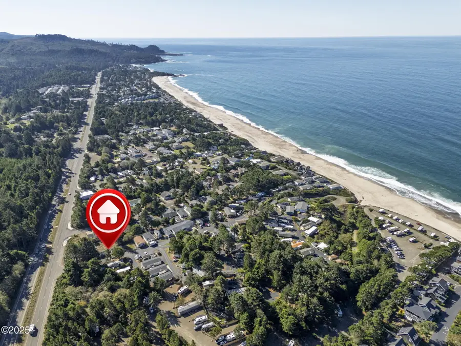 4875 N Hwy 101, Depoe Bay, OR 97341 - Image #2
