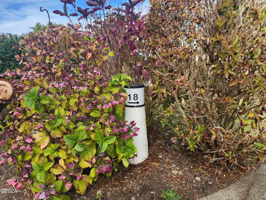 N Coast Hwy, Lot 18, Newport, OR 97365 - Image #2