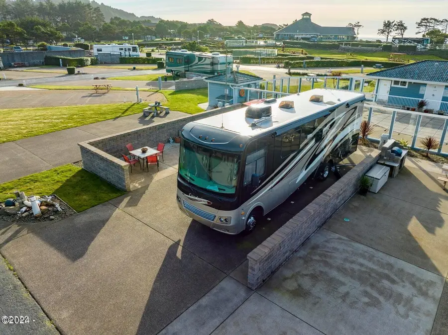 6225 N Coast Hwy,, Newport, OR 97365 - Image #2