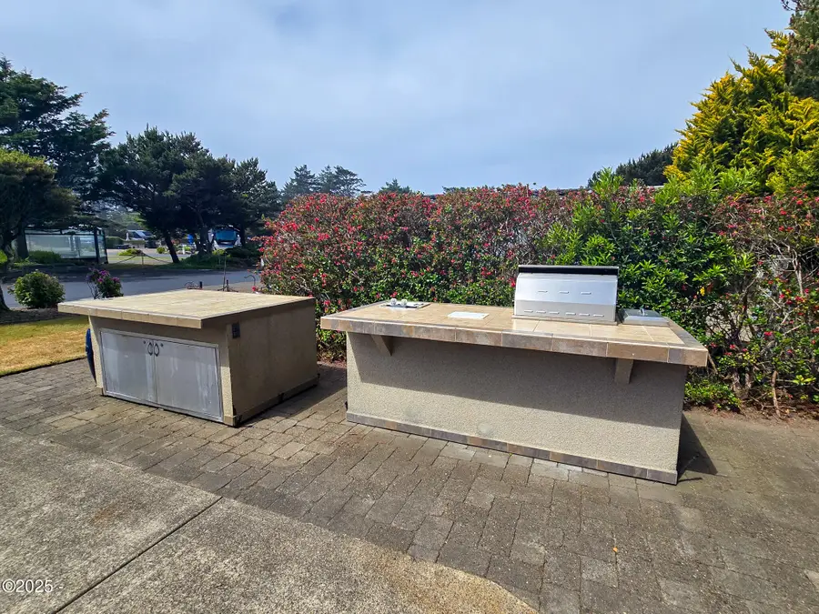 N Coast Hwy, Lot 17, Newport, OR 97365 - Image #3