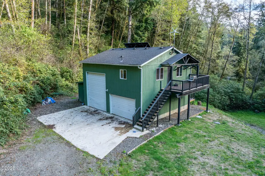 695 SE John Nye, Newport, OR 97365 - Image #3