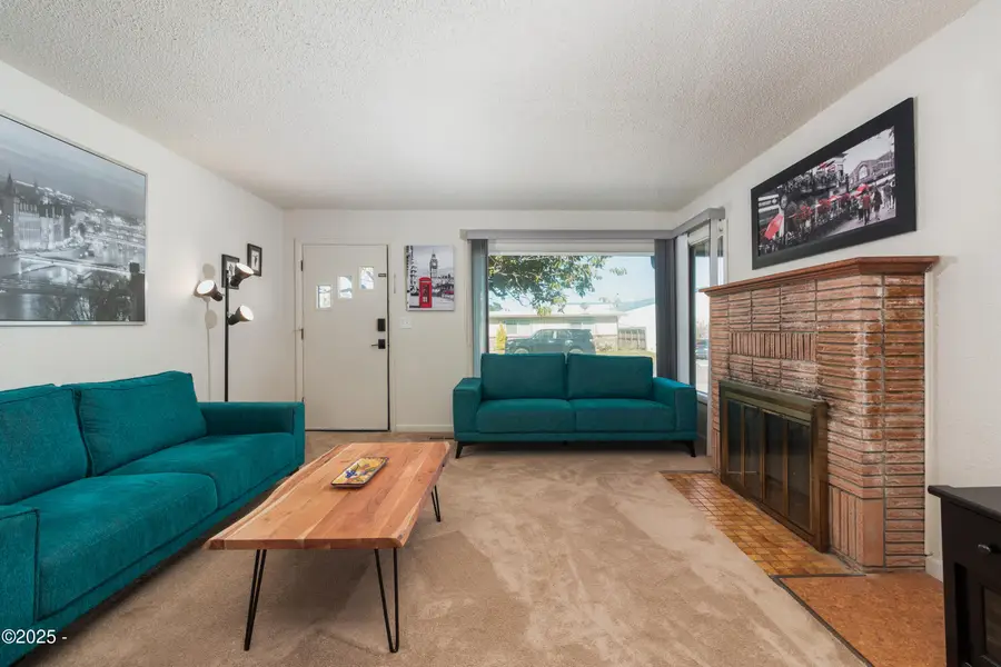 1218 SW 16th, Lincoln City, OR 97367 - Image #3