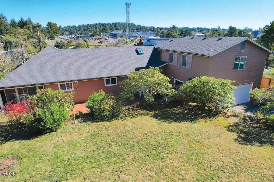 2225 NW Oceanview, Newport, OR 97365 - Image #3