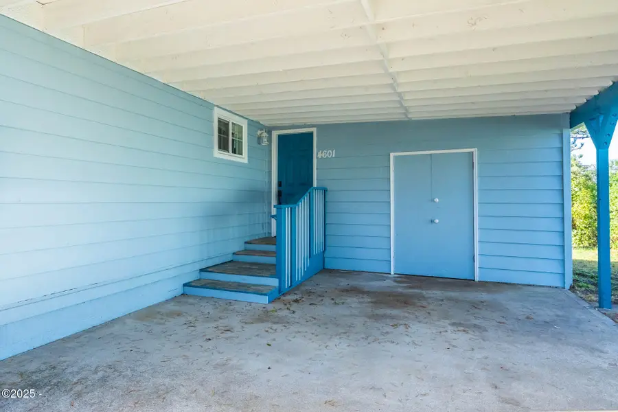 4601 SW Coast, Lincoln City, OR 97367 - Image #3