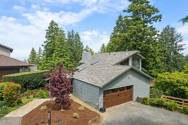 445 Summitview, Gleneden Beach, OR 97388