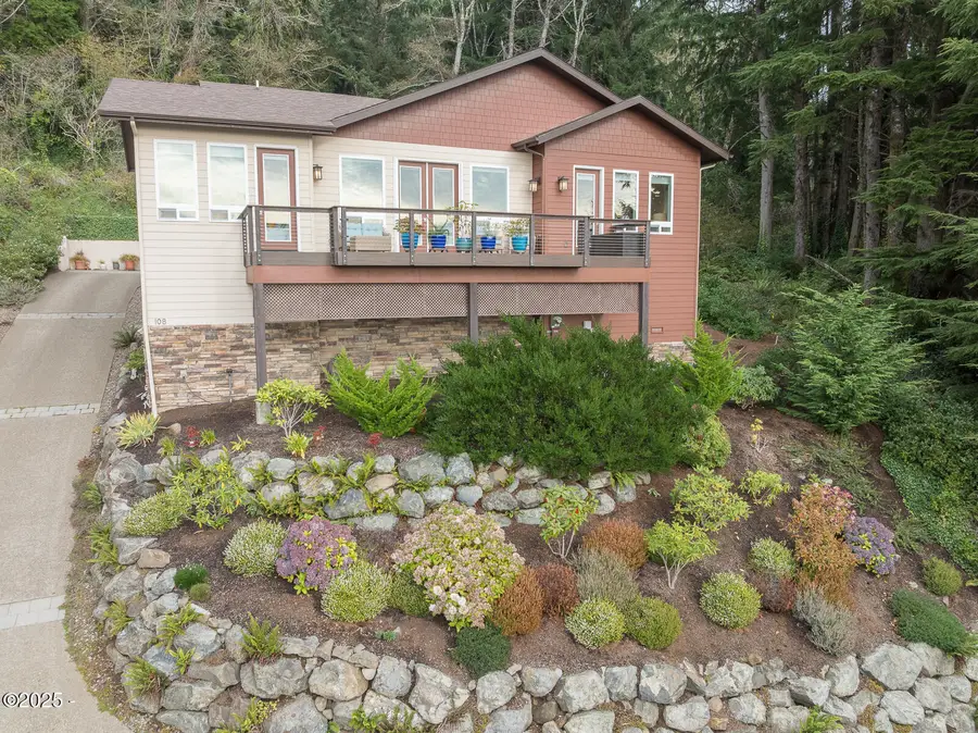 108 Sea Crest, Otter Rock, OR 97369 - Image #2