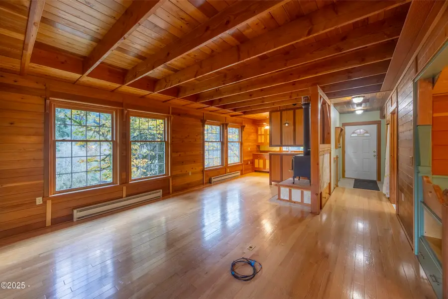 9501 Kilchis River, Tillamook, OR 97141 - Image #2