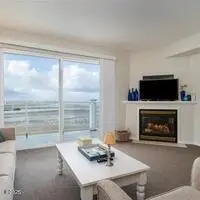 5201 SW Hwy 101, Lincoln City, OR 97367 - Image #2