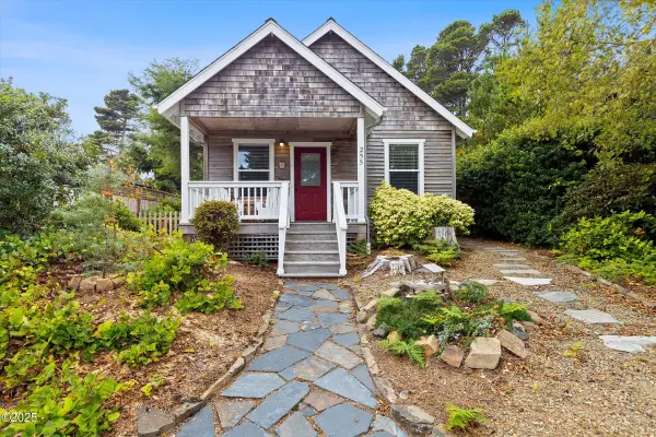 255 Bunchberry, Depoe Bay, OR 97341