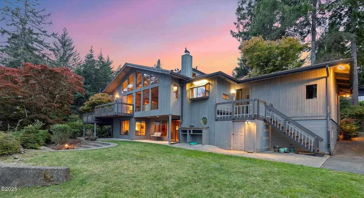 2132 NE Lake, Lincoln City, OR 97367 - Image #1