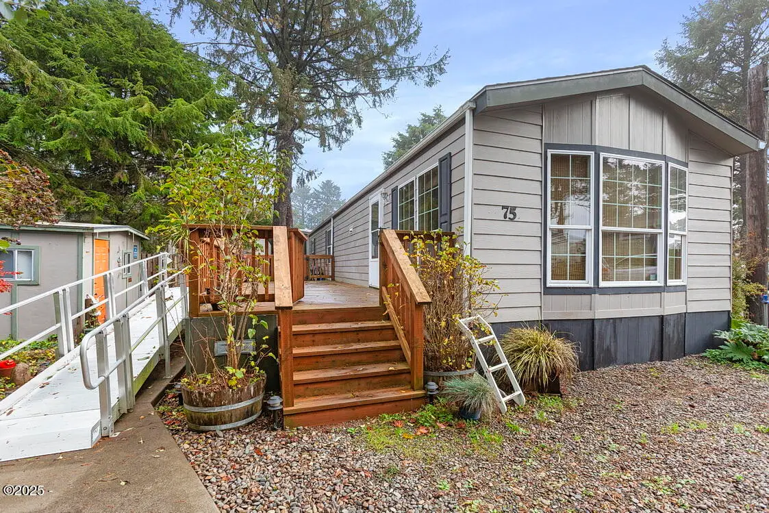 4875 Us-101, Depoe Bay, OR 97341 - Image #1