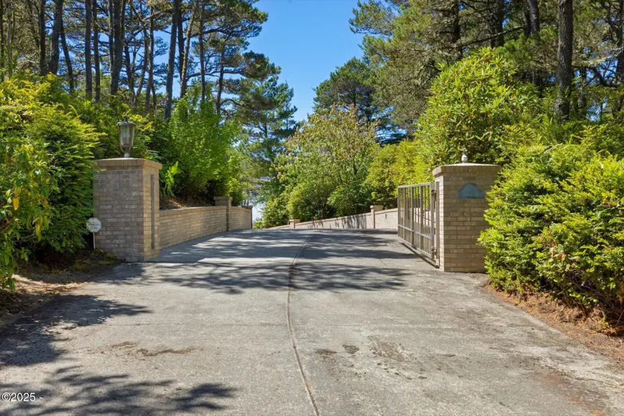 7088 NW Pacific Coast, Seal Rock, OR 97376 - Image #2