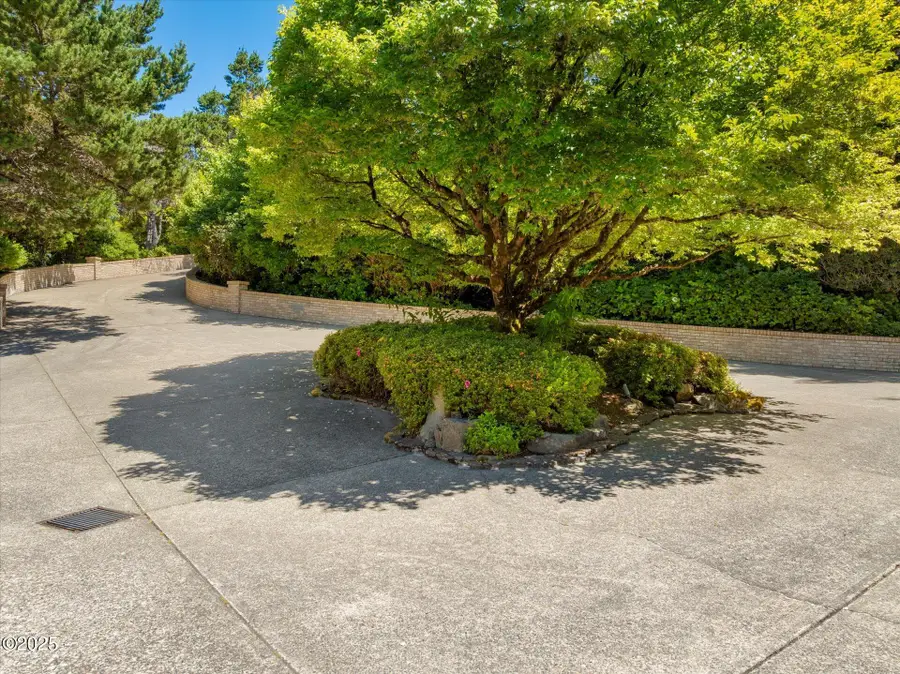 7088 NW Pacific Coast, Seal Rock, OR 97376 - Image #3