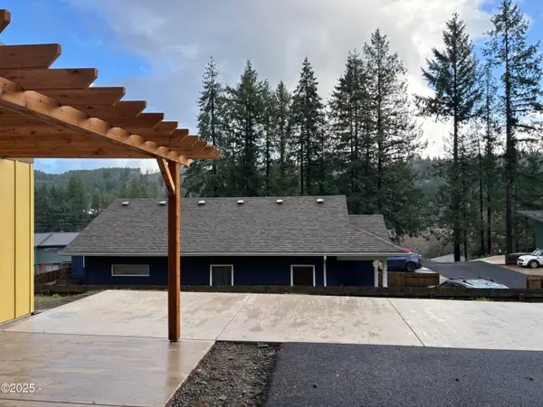 810 SE Beaver, Toledo, OR 97391