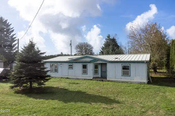373 NW B, Siletz, OR 97380