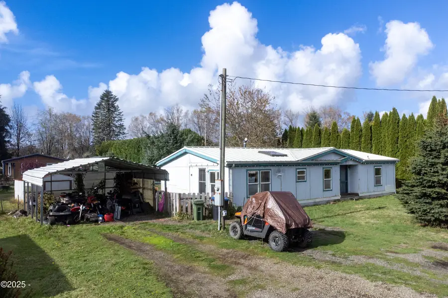 373 NW B, Siletz, OR 97380 - Image #2