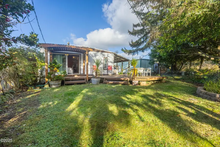 5142 SE Hwy 101, Lincoln City, OR 97367 - Image #2