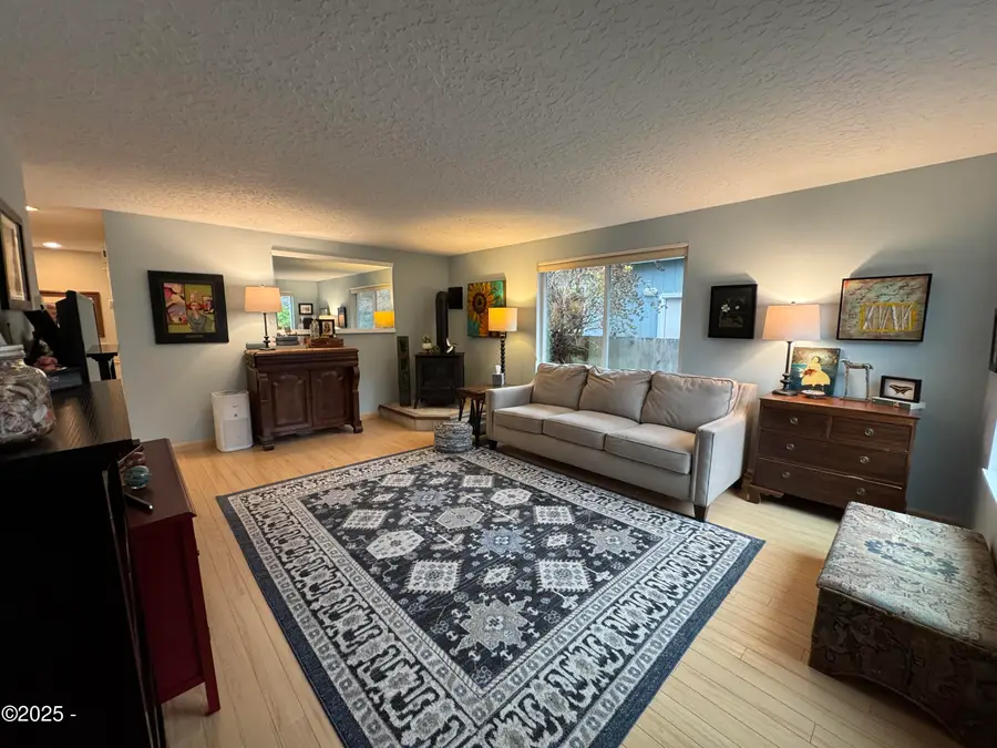 6715 SW Inlet, Lincoln City, OR 97367 - Image #2