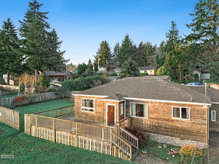 5201 NE 49th, Neotsu, OR 97364 - Image #2