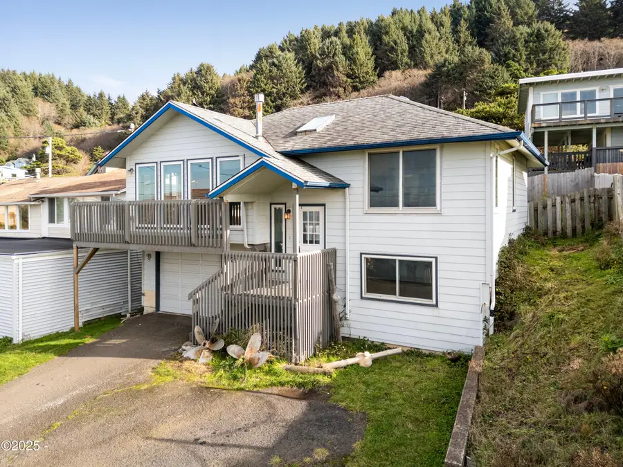 7228 NE Logan, Lincoln City, OR 97367 - Image #2
