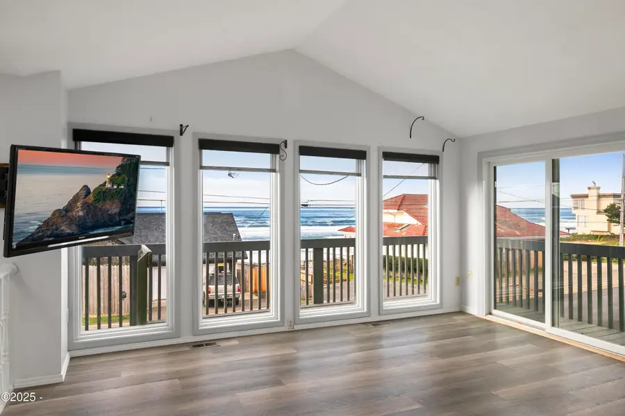 7228 NE Logan, Lincoln City, OR 97367 - Image #3