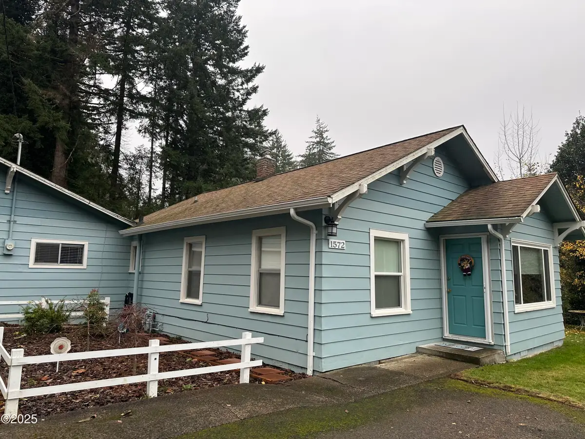 1572 NE Arcadia, Toledo, OR 97391 - Image #1