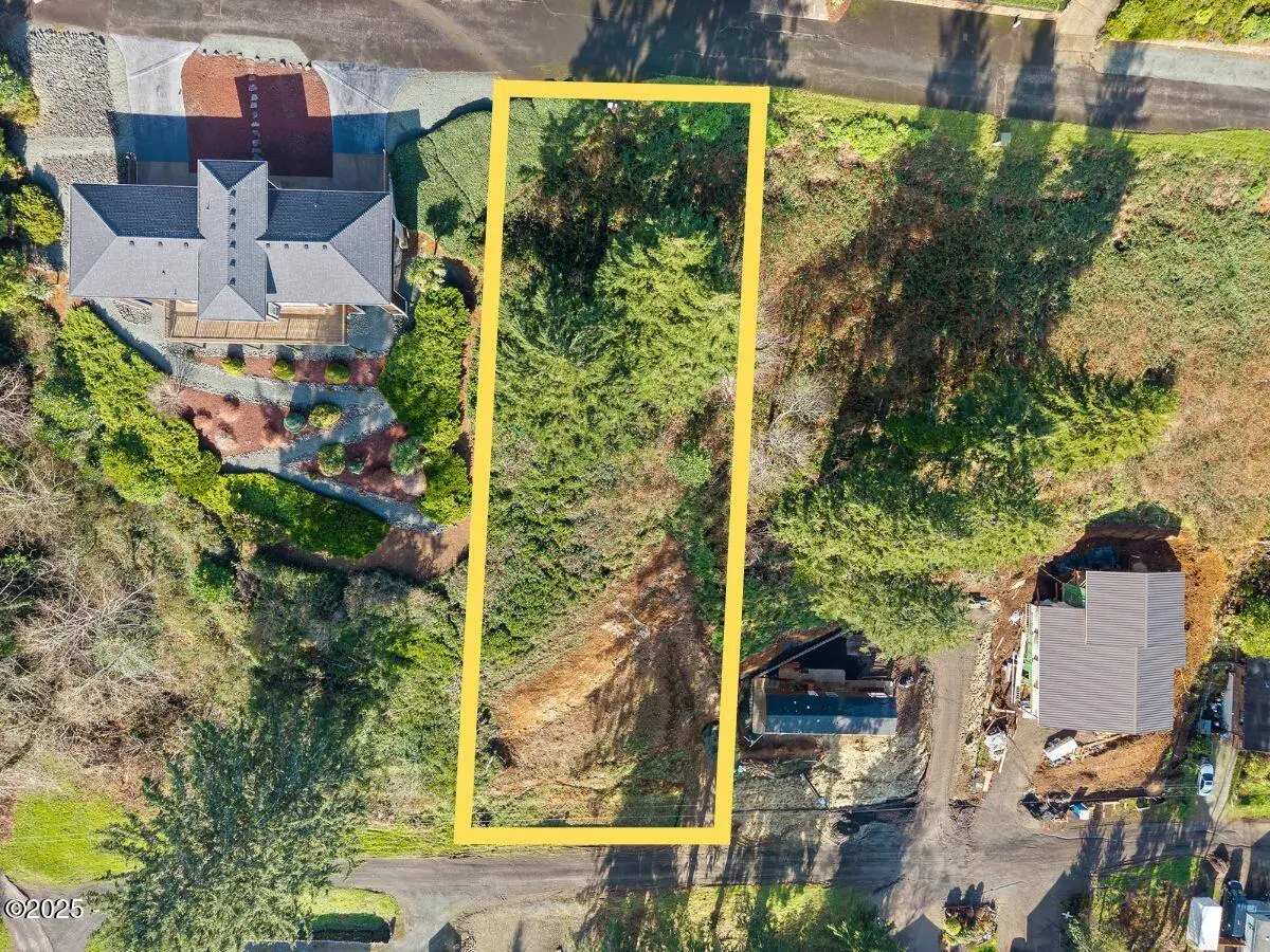 612 Fir, Garibaldi, OR 97118 - #1