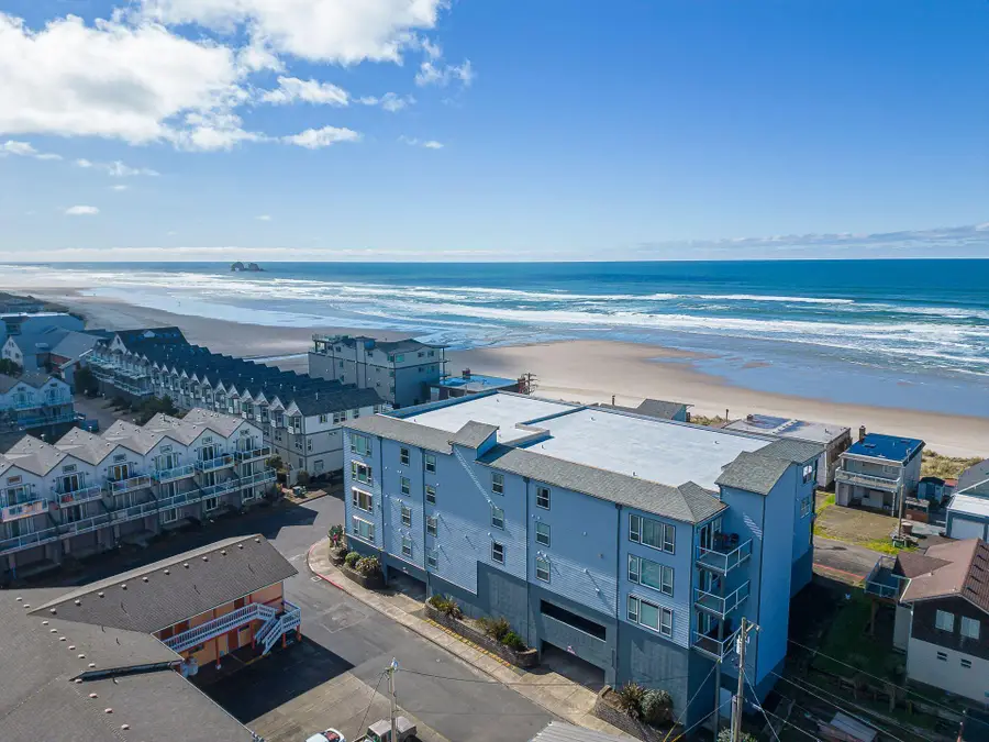 300 N Pacific, Rockaway Beach, OR 97136 - Image #2