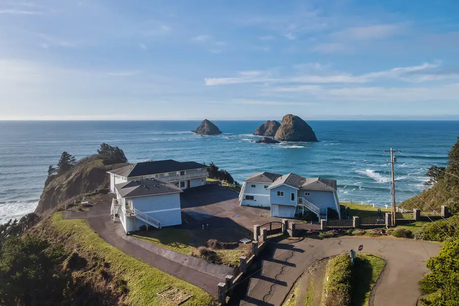 1816 Maxwell Mountain, Oceanside, OR 97134 - Image #2