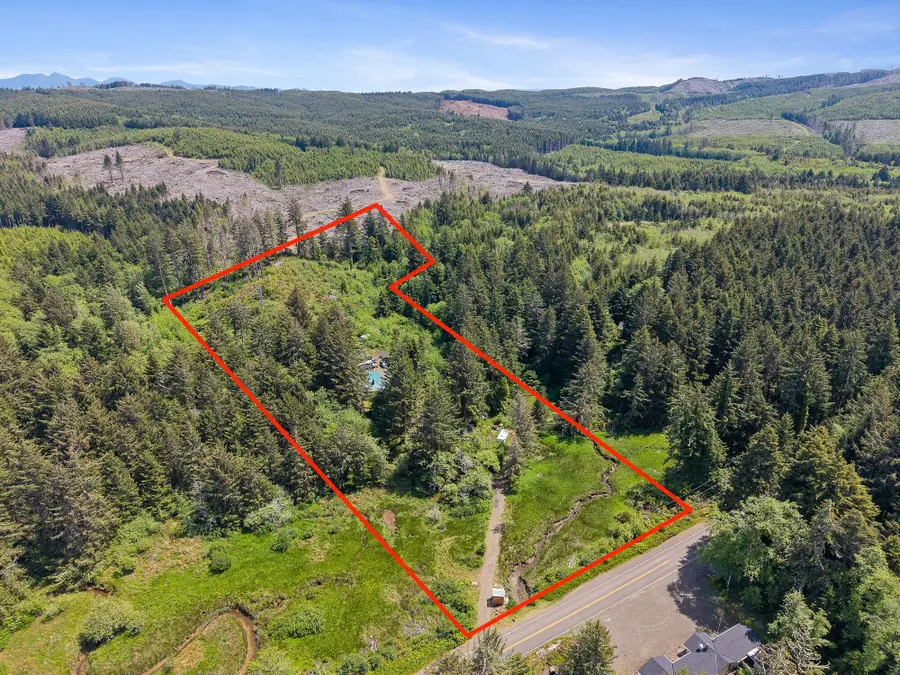 6075 Whiskey Creek, Tillamook, OR 97141 - Image #3