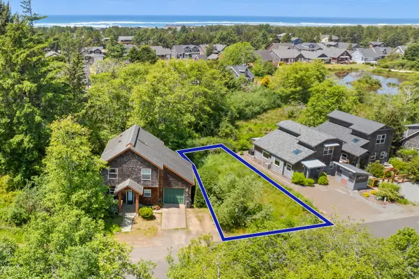 3 Kittiwake, Rockaway Beach, OR 97136