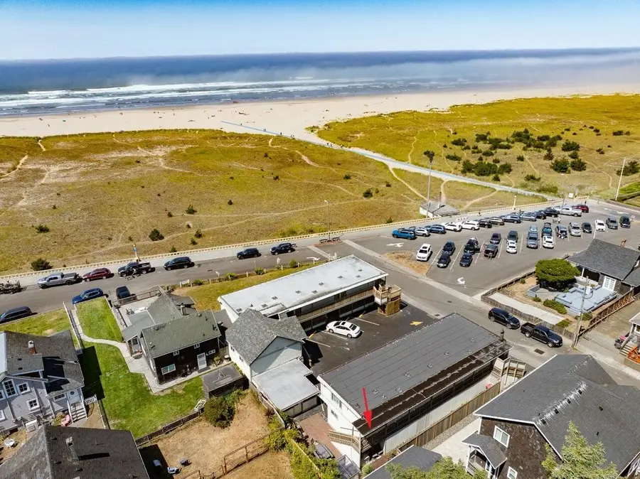 1022 N Prom Tradewinds Condo, Seaside, OR 97138 - #2
