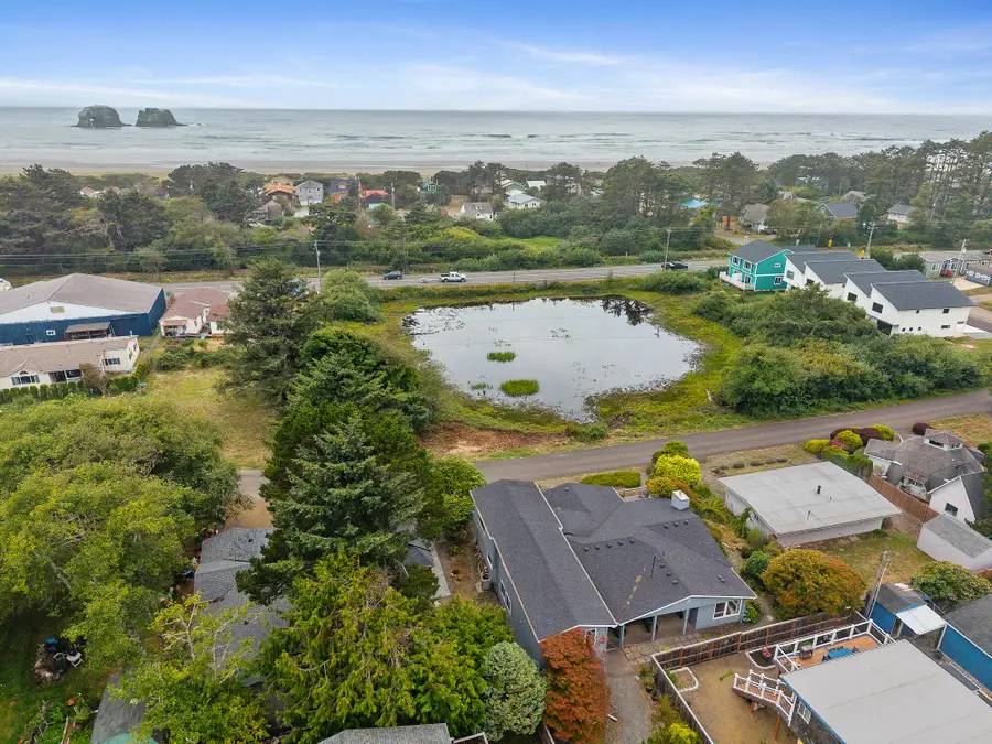 1064 S Front, Rockaway Beach, OR 97136 - Image #3