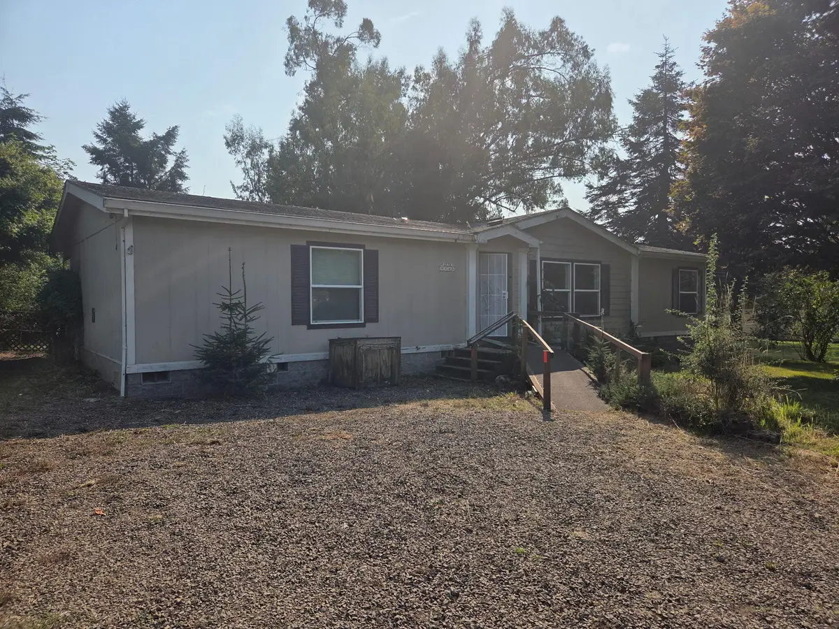 9225 Mill, Tillamook, OR 97141 - Image #1