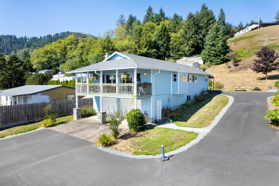 117 Driftwood, Garibaldi, OR 97118 - Image #3