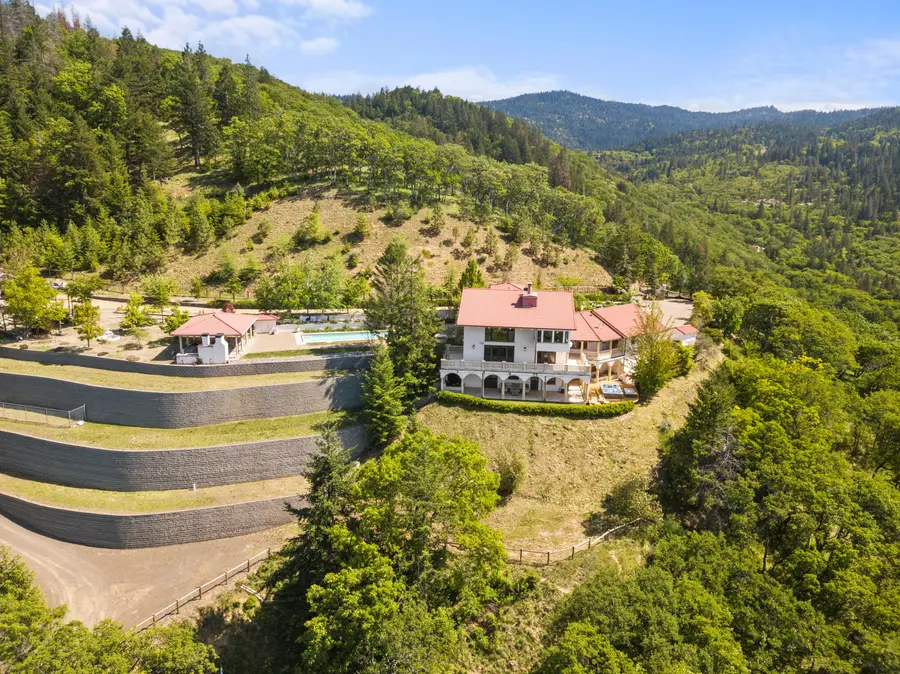 3721 Old Hwy 99, Ashland, OR 97520 - Image #2