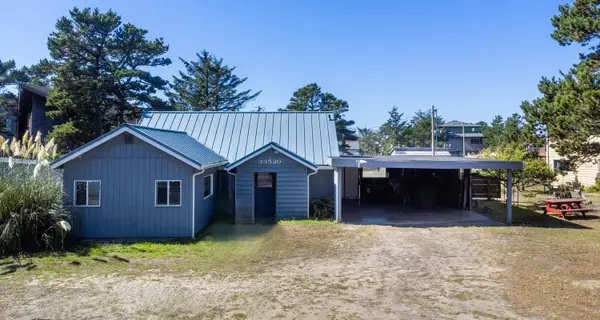 33520 Cape Kiwanda, Pacific City, OR 97135