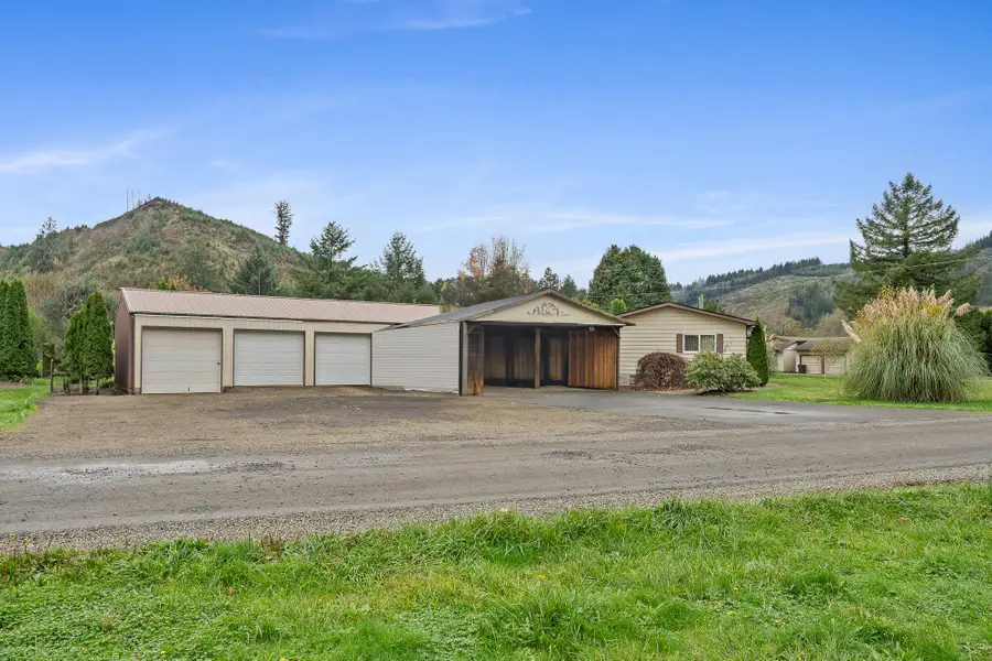 18485 Salmon, Beaver, OR 97112 - Image #3