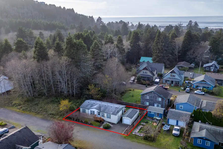 131 S Palisade, Rockaway Beach, OR 97136 - Image #3