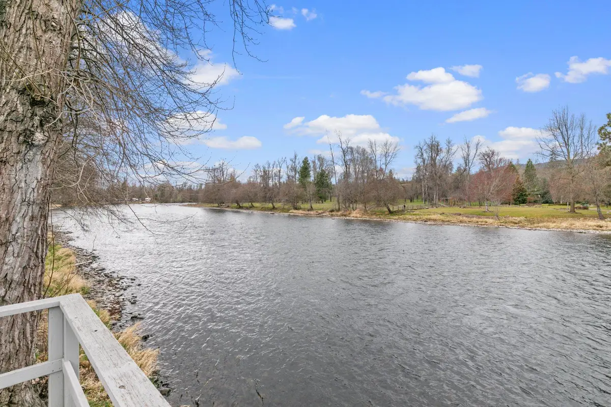 20455 Highway 62, Shady Cove, OR 97539 - #1