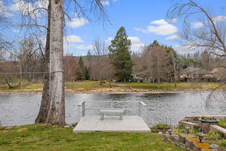 20455 Highway 62, Shady Cove, OR 97539 - #2