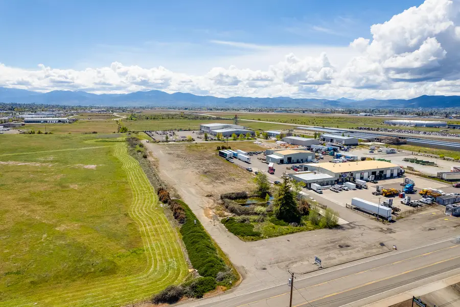 1250 Vilas Road, Medford, OR 97502 - #2