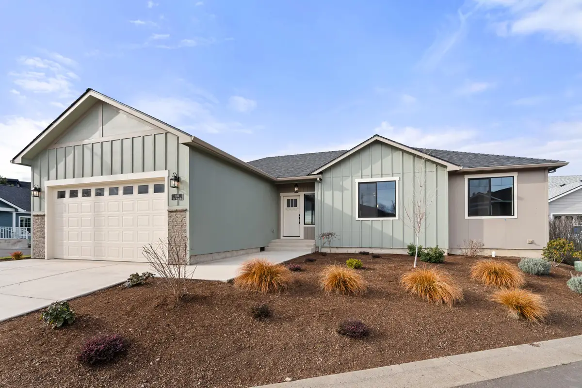 115 Oak Valley Drive, Talent, OR 97540 - #1