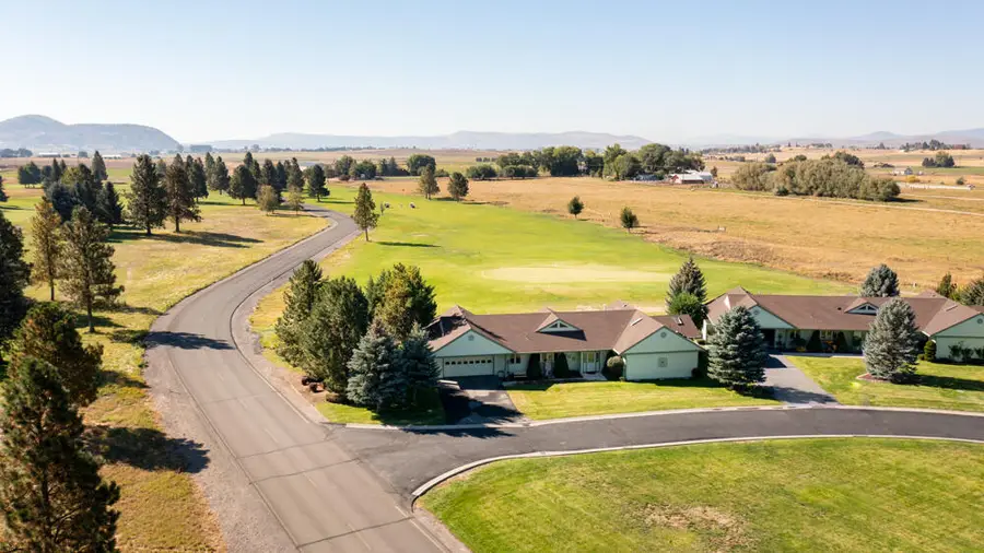 3418 Shield Crest Drive, Klamath Falls, OR 97603 - #2