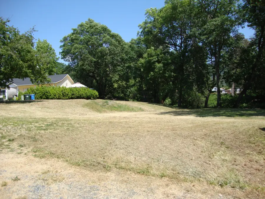 105 Brolin Court, Rogue River, OR 97537 - #2