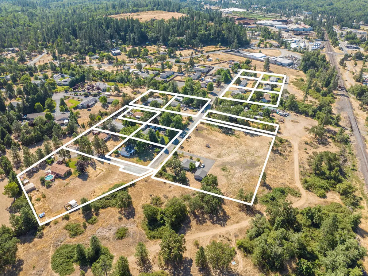 387 Tavis Drive, Merlin, OR 97532 - #1