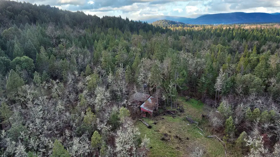 6181 Takilma Road, Cave Junction, OR 97523 - #2