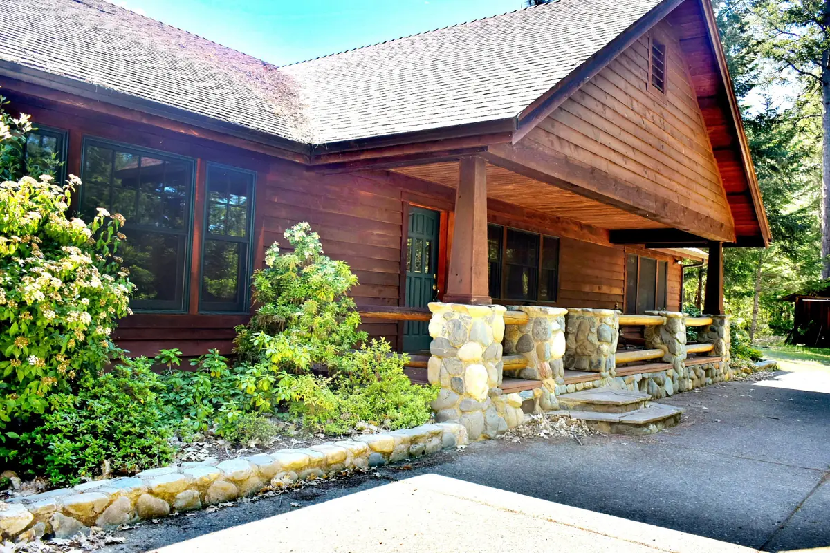 7419 Holland Corner Road, Cave Junction, OR 97523 - #1