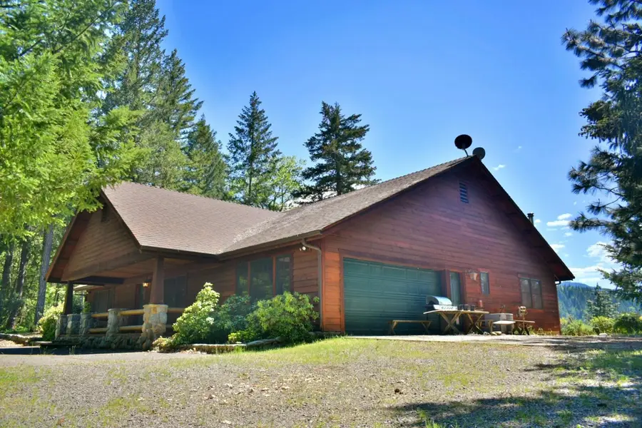 7419 Holland Corner Road, Cave Junction, OR 97523 - #3